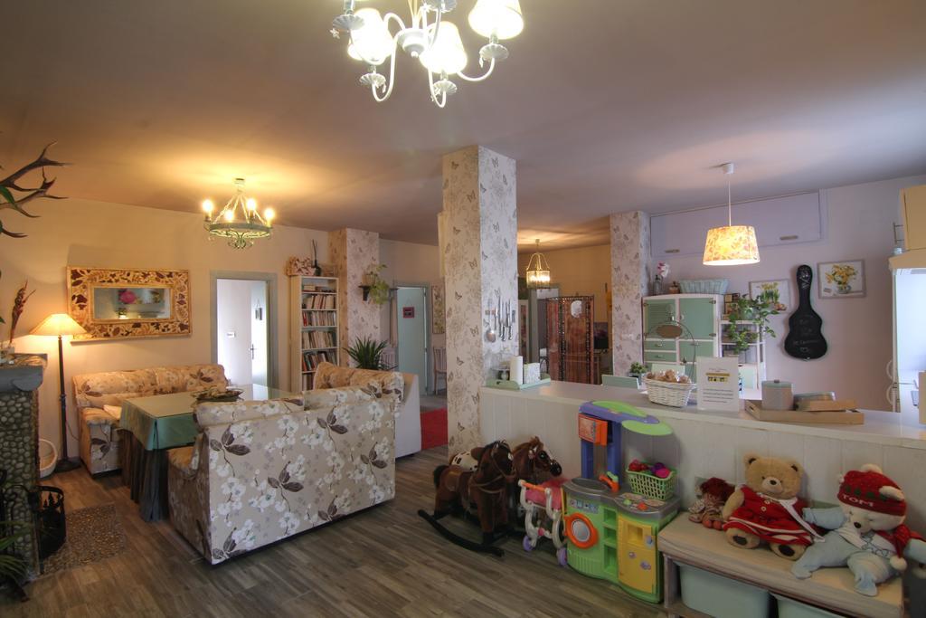 Casa Rural Pepita Gutierrez Beas Екстериор снимка